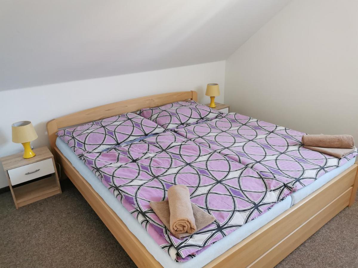 Apartmany U Hastrmana Vyšší Brod Exteriör bild